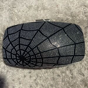 Spiderweb purse
